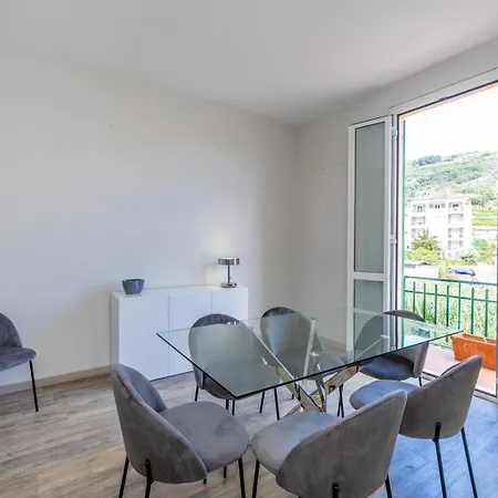 Apartman Casa Vacanze Holiday Home *