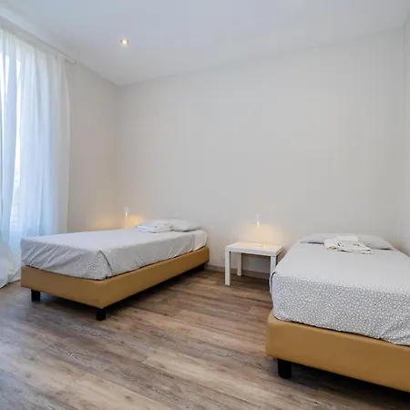 Apartman Casa Vacanze Holiday Home *