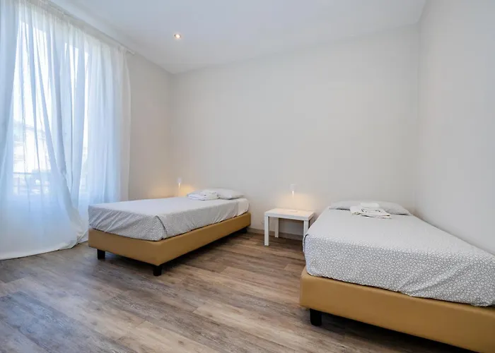 Appartement Casa Vacanze Holiday Home *